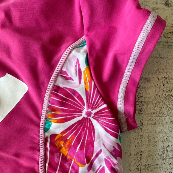 Roxy Floral Hawaiian Short Sleeve Rash Guard Pink - Picture 5 of 7